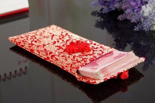 弟媳照顾几天我儿子,我给她一万红包,回家听儿子一话我砸她家