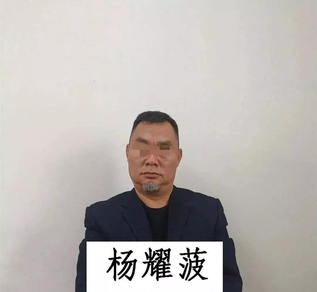 拥有160万粉丝的正能量网红涉黑被抓