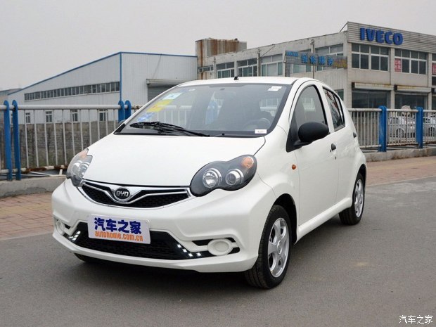 比亚迪f0时尚风格及配置 最低售价3.79万元