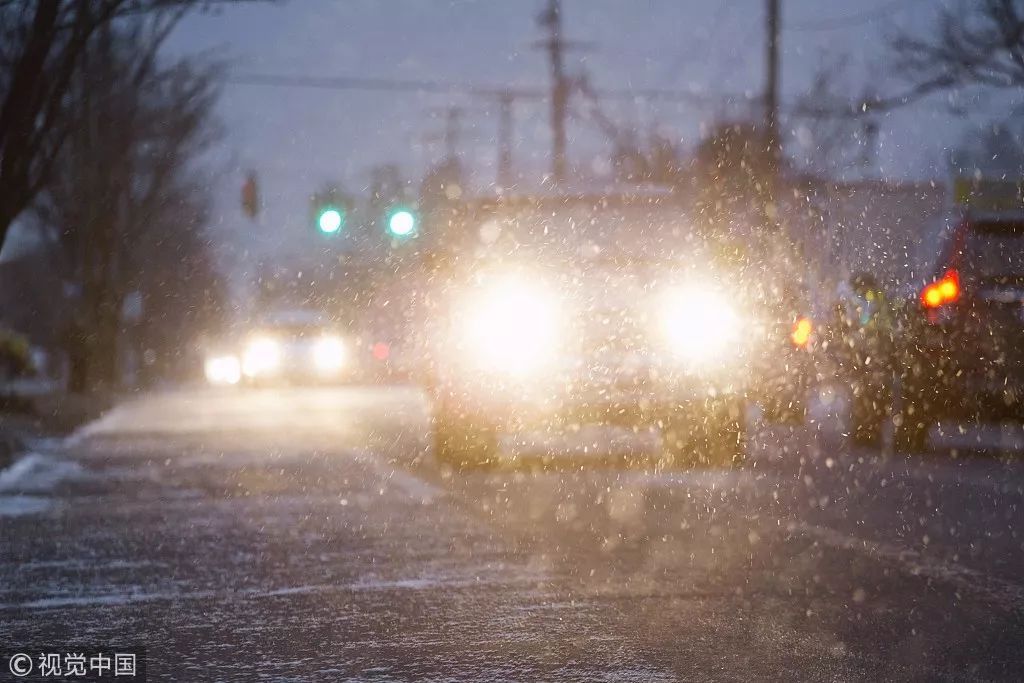 中国汽车市场陷逢8必灾 车辆购置税减半是最