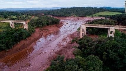 巴西矿坝决堤淤泥深10米 涉事企业107亿资金被冻结