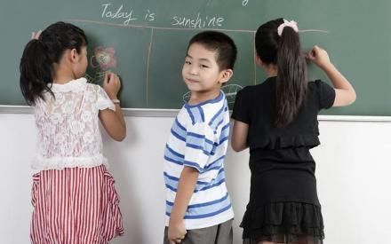 小学生逆天情书,老师:自愧不如,办公室来一下