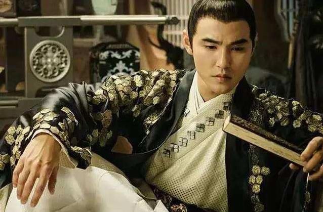 杨幂也捧不红的男人,阮经天的渣男称号洗不白