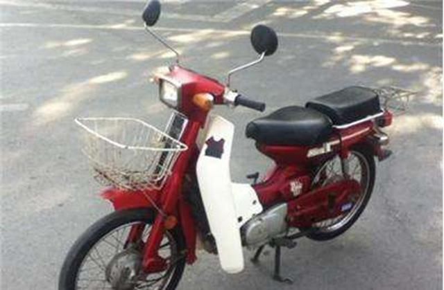 中国唯一不禁摩的特大城市,数量超过百万,许多