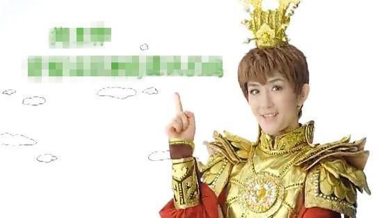 李易峰代言某奢侈品却被嫌丑胖四不像,关晓彤