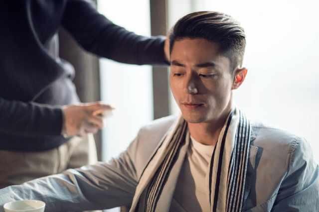 《扶摇》未播杨幂再接新戏,看到男主,赵丽颖怕