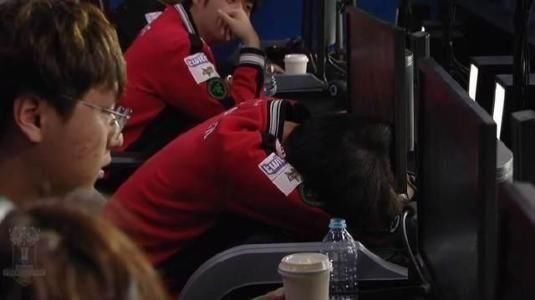 LCK春季赛SKT爆冷不敌BBQ 网友:Faker终于