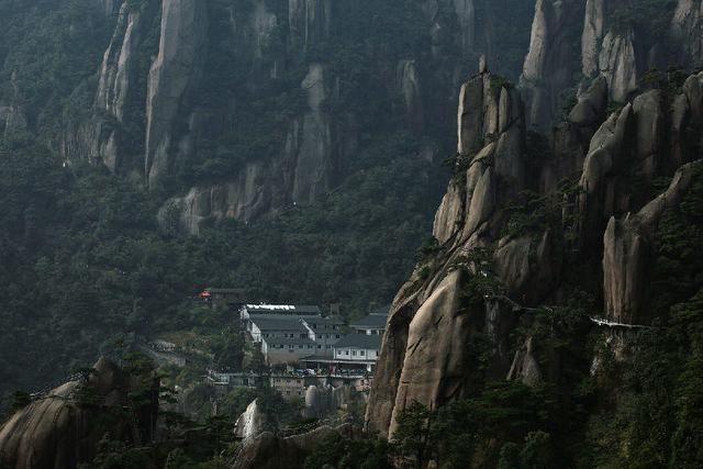 典型案例19:适用食品安全法十倍赔偿的条件