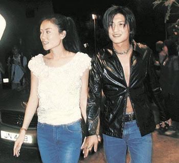 娱乐圈相差十岁以上的姐弟恋