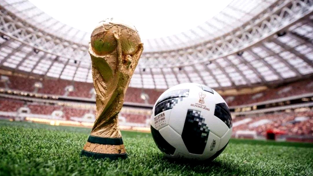 看情怀还是看比赛?世界杯赛场迸发精神感染力 看情怀还是看比赛?世界杯赛场迸发精神感染力