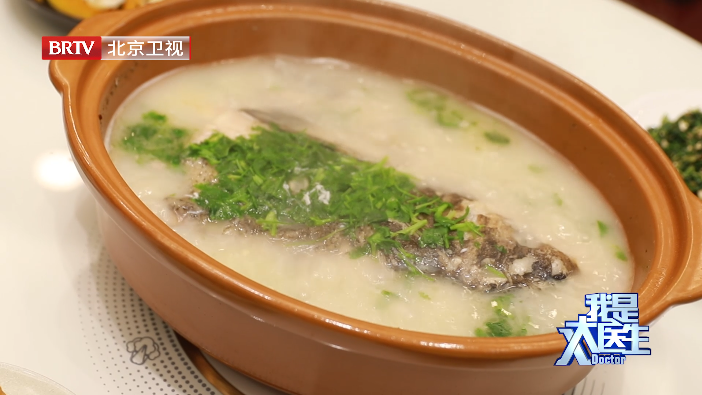 长寿老人们都爱吃的鱼头汤怎么做？