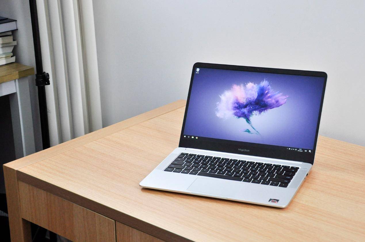 薄机身满血性能,3999元荣耀MagicBook锐龙版