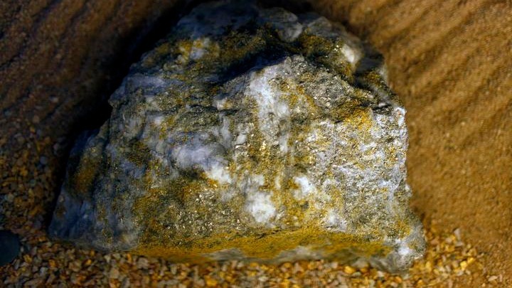 多所大学发现金矿?谣言!不过,真有学校地下藏着金矿 多所大学发现金矿?谣言!不过,真有学校地下藏着金矿