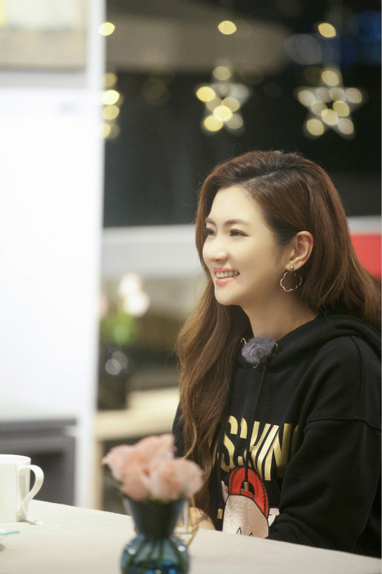 《女儿们的恋爱》热播 任家萱甜蜜约会惹人羡