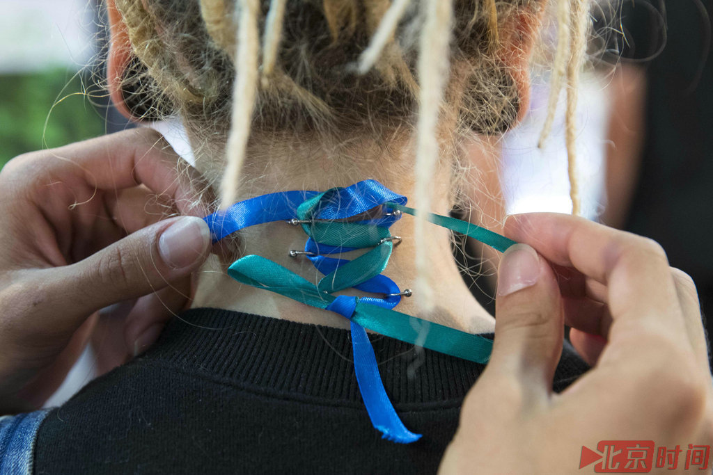 最近穿刺艺术也掀起一阵潮流。