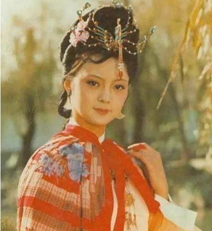 薛宝钗得的是什么病?薛宝钗真的怀孕了吗?