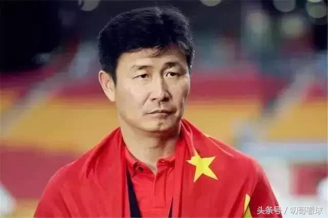 彻底沦为三流球队!亚足联公布排名,国足沦为越