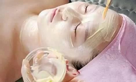 女子花三万美容变毁容,从业十年的美容师揭秘