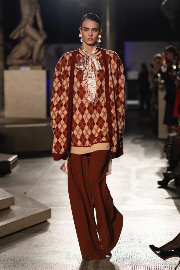 Mithridate登陆2020秋冬伦敦时装周 展现中国时尚设计软实力(图4) Mithridate登陆2020秋冬伦敦时装周 展现中国时尚设计软实力(图4)