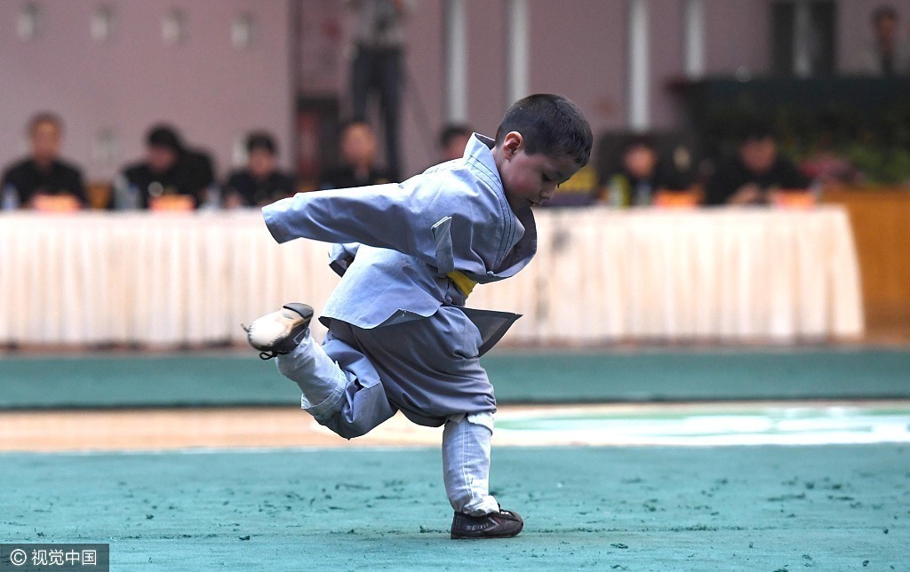 变身东方超人!"洋弟子"的武侠梦