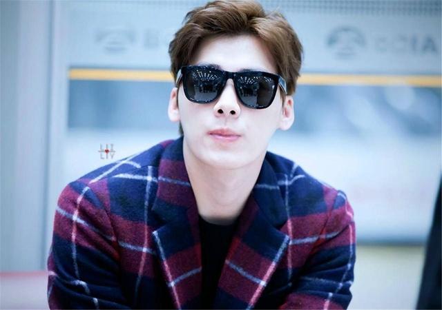 两人首次合作,赵丽颖给郑爽做配角?李易峰顶替