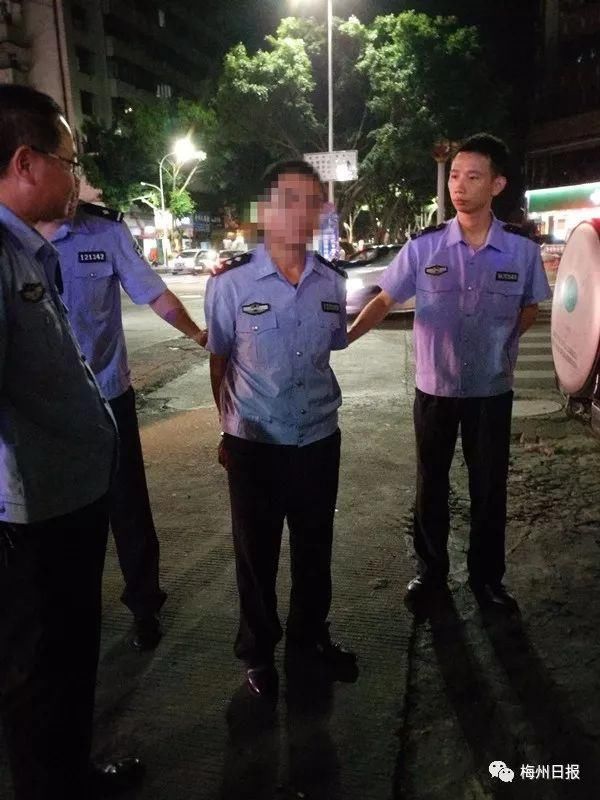 好大胆!梅城全城查酒驾竟然抓到一名警察?!