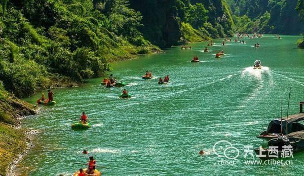 广西唯一一个全国百强县,矿产遍布全县,年生产