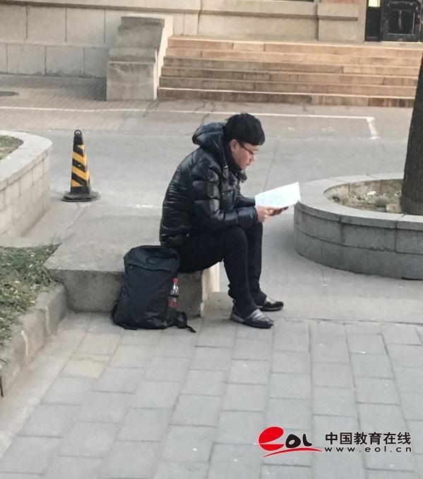 2018考研现场直击:清华大学校车设置考研专线