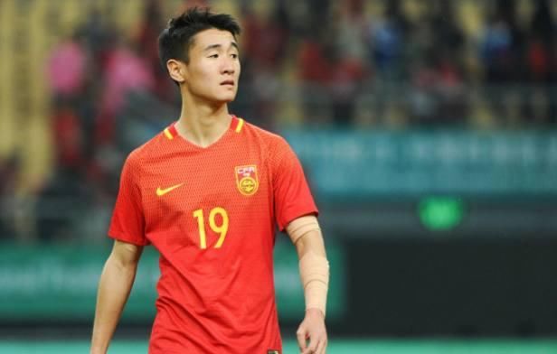 足协再做奇葩决定!整顿球员文身问题,名嘴: 球