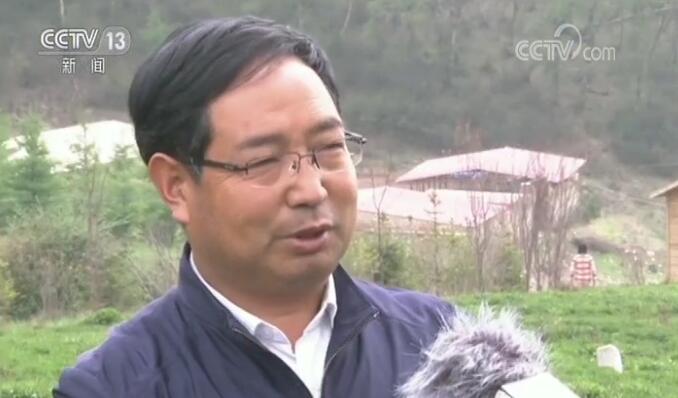 “花海书记”李培东:打造现实版“幸福像花儿一样” “花海书记”李培东:打造现实版“幸福像花儿一样”