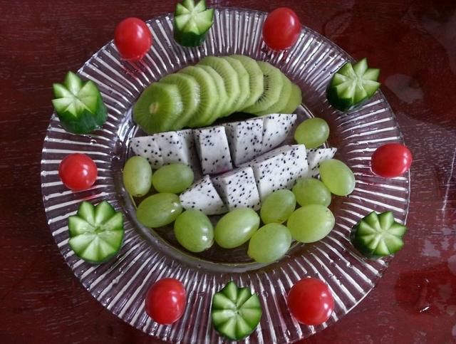 如何做水果拼盘最简单的 t0138bc34917c117bcc.jpg?size=640x483