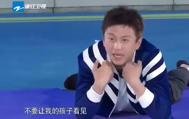 邓超在最新期《跑男》放屁,陈赫差点被轰晕,b