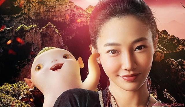 白百何现身做宣传 蕾丝外套引关注抱怨导演刻