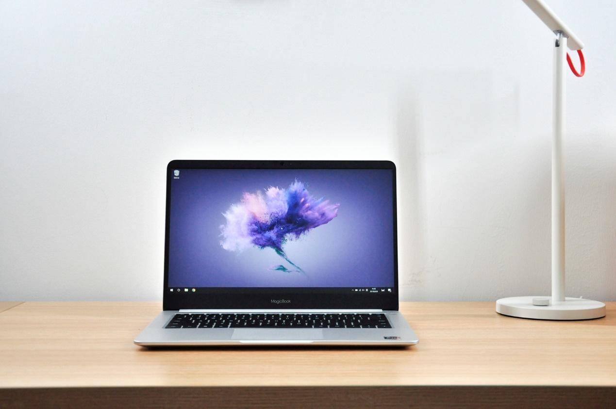 薄机身满血性能,3999元荣耀MagicBook锐龙版