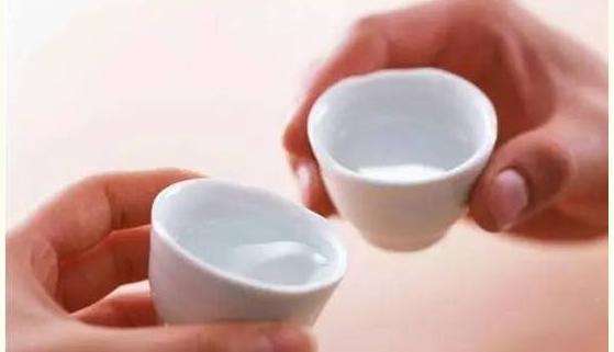 2018年春节走亲访友送什么酒比较好?