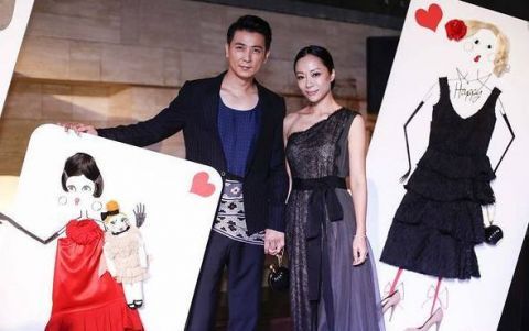 吴军曾说:自己的同学曾经追过妻子曾黎,不过最终抱得美人归的却是自己