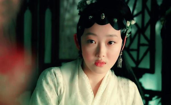 和杨洋杨幂一起走红的蒋梦婕,拍《男人装》露