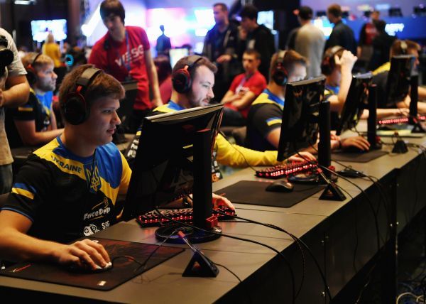 中国电子竞技产业迎井喷式发展 85%相关就业