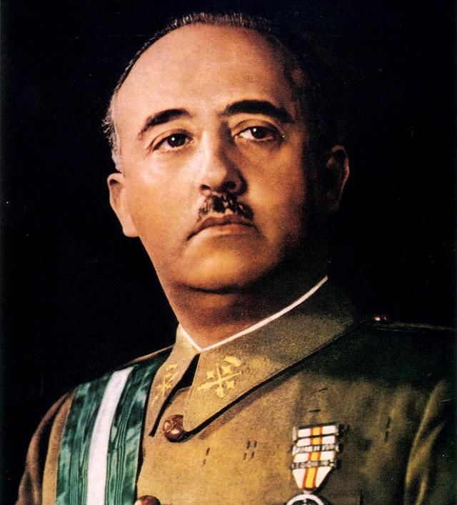 二战时,这个法西斯国家拒绝参战,得到的利益却远超德国