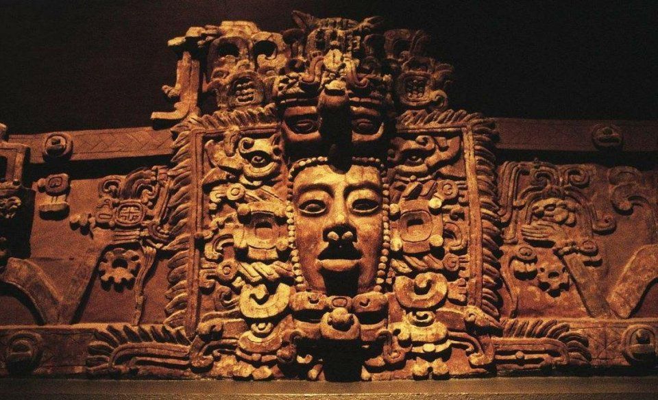 昌盛一时的玛雅文明,怎么就突然销声匿迹了?