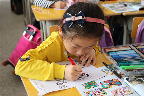 莆田学院工艺美术学院志愿者前往仙游实验小学