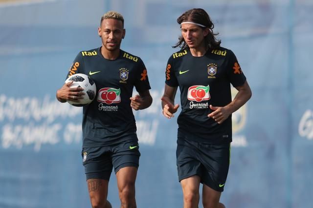 时隔2场,巴西队终迎主力双闸?马塞洛伤势无碍