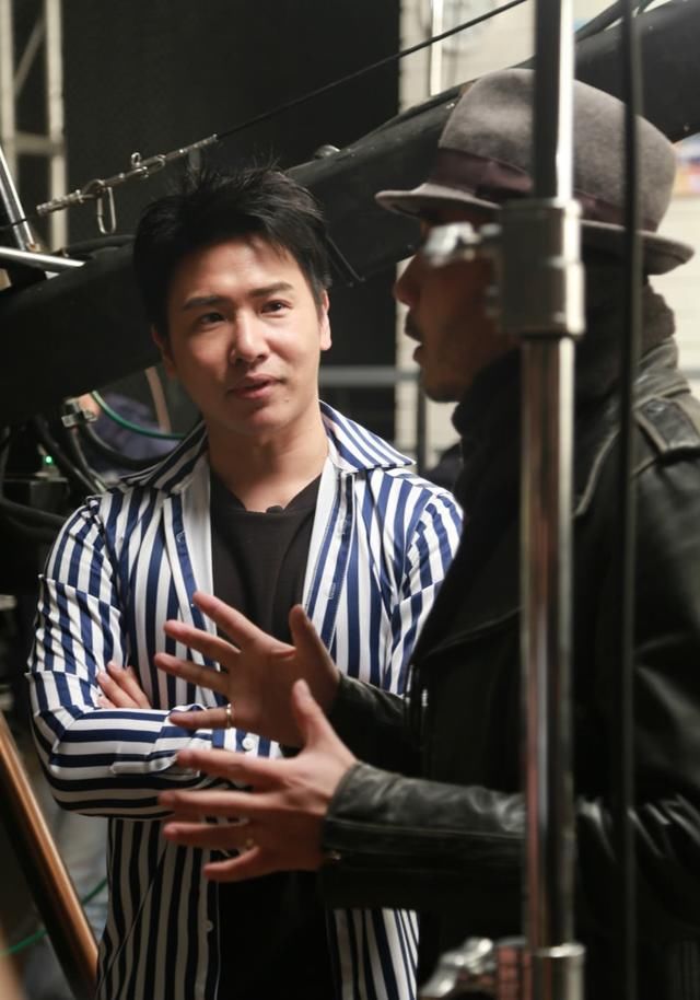 汪涵深夜探班欧弟新综艺,喊话:有我在总有一天