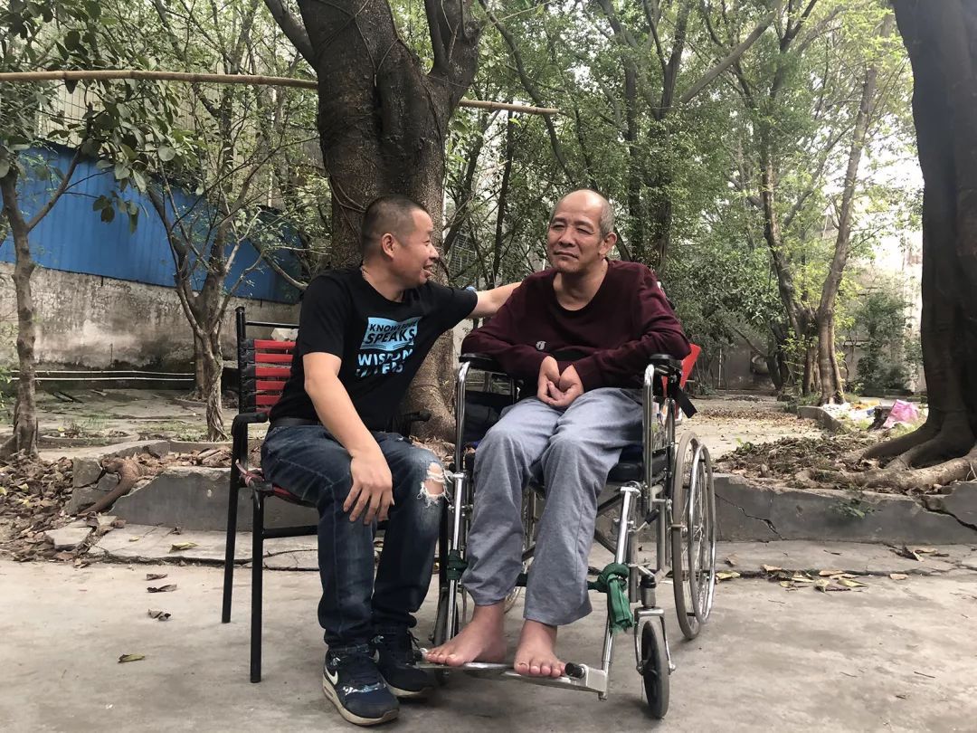 心疼!病重父求医无望,东莞11岁男孩发求助信感