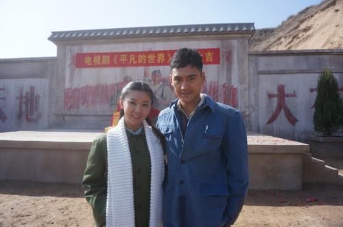 她是冯巩的干女儿,老公为了她不拍吻戏,生个儿子虎头虎脑很喜庆