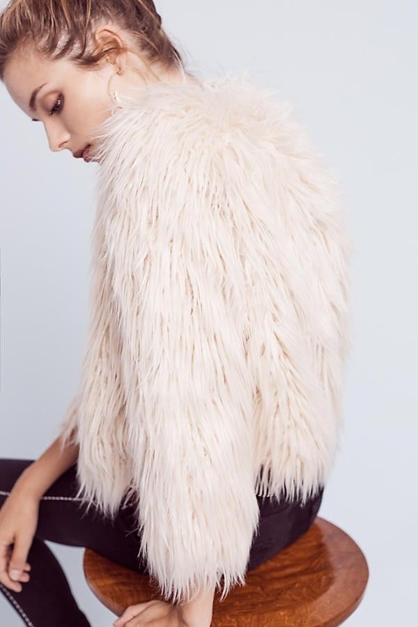 景甜在礼服里面穿秋裤?冬季新娘该怎样才能又