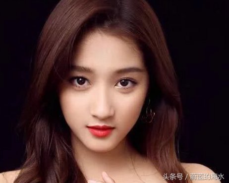 郑爽年收入,周冬雨年收入,关晓彤年收入,杨紫年