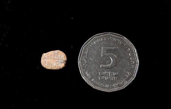 全球首个5G国际标准正式发布;霍金纪念歌曲将