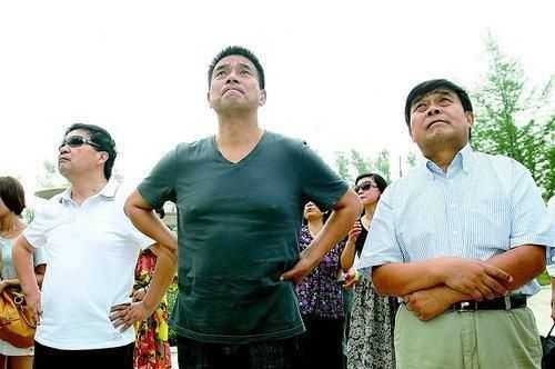 中国最有钱的兄弟:轮流当选中国首富,四兄弟资