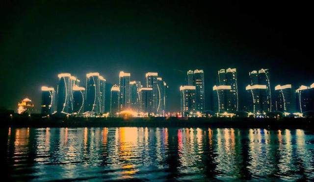 广西最强地级市,实力相当于2个北海、3个崇